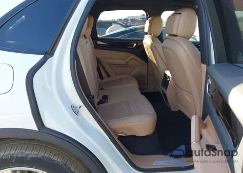 2019 Porsche Cayenne z USA, uszkodzony, nr VIN WP1AA2AY4KDA01602